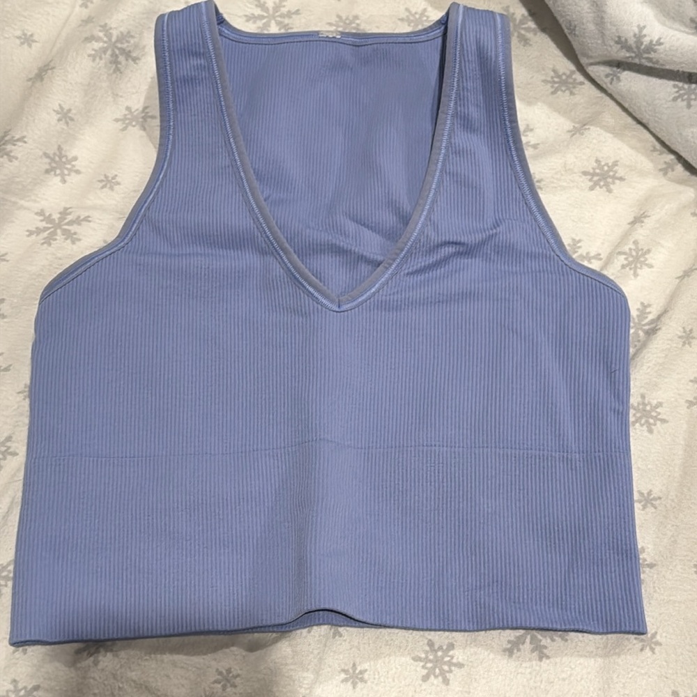 Athleta aurora crop